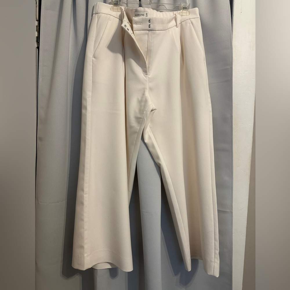 Abercrombie & Fitch Sloane Wide Leg Pants